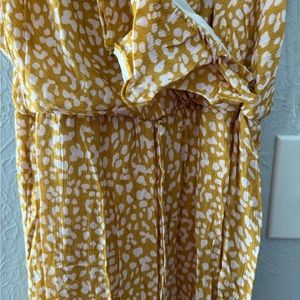 Peach love floral jumpsuit - size L